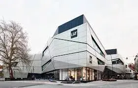 L&T Sporthaus
