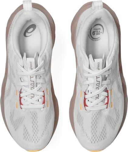 ASICS Damen Laufschuhe NOVABLAST 5 41 ½ in Silber